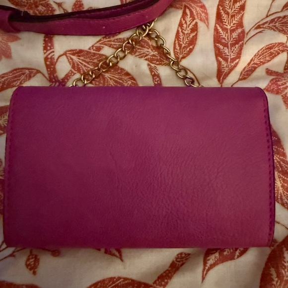 Elegant Pink/Purple Crossbody Bag - Picture 5 of 5